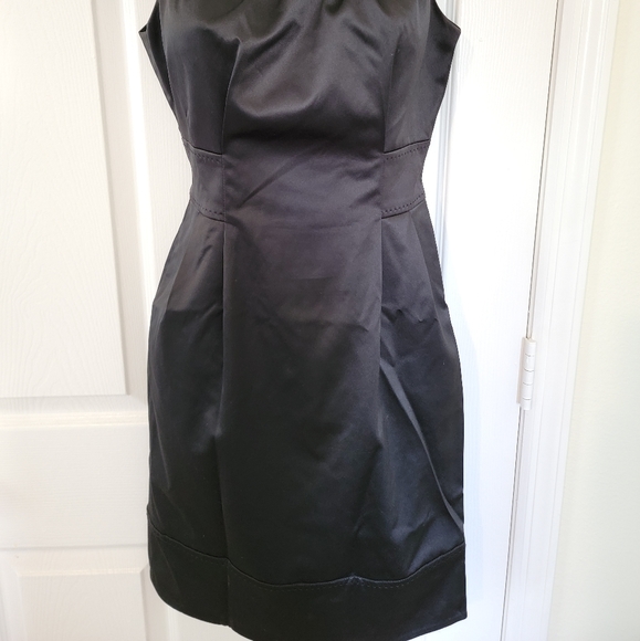 Beautiful Embellished Jeweled Black Cocktail Holiday Party Dress, Size 0 - Picture 5 of 5